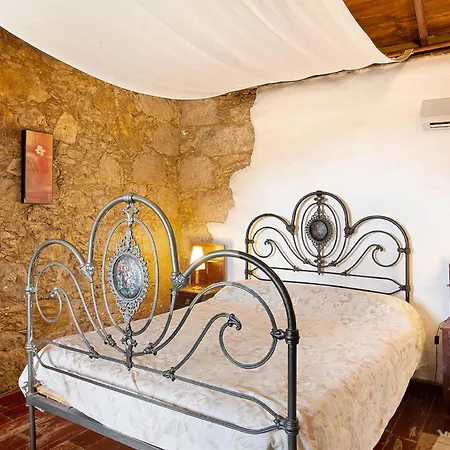 Lodge Charming In Palmas De Gran Canaria With Private Pool Las Palmas / Gran Canaria